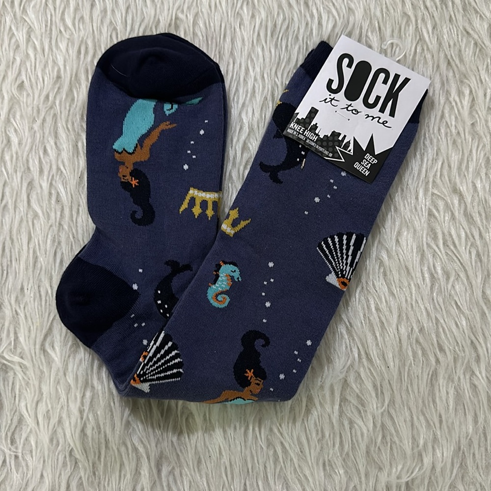 Women’s Knee High Deep Sea Queen fashion Socks new - Picture 2 of 4